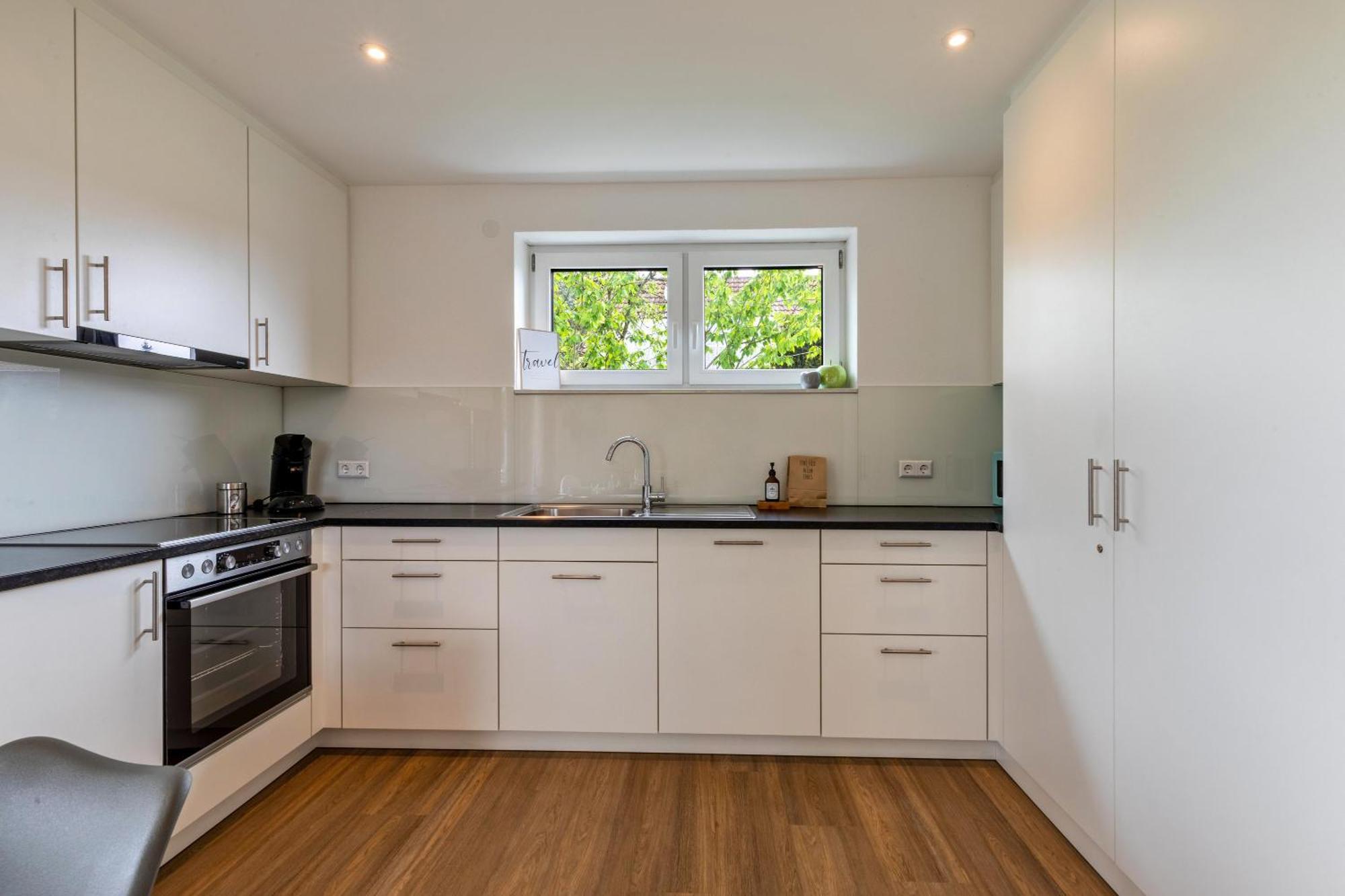 Studio 3 Parkside Apartments Guenzburg Luaran gambar