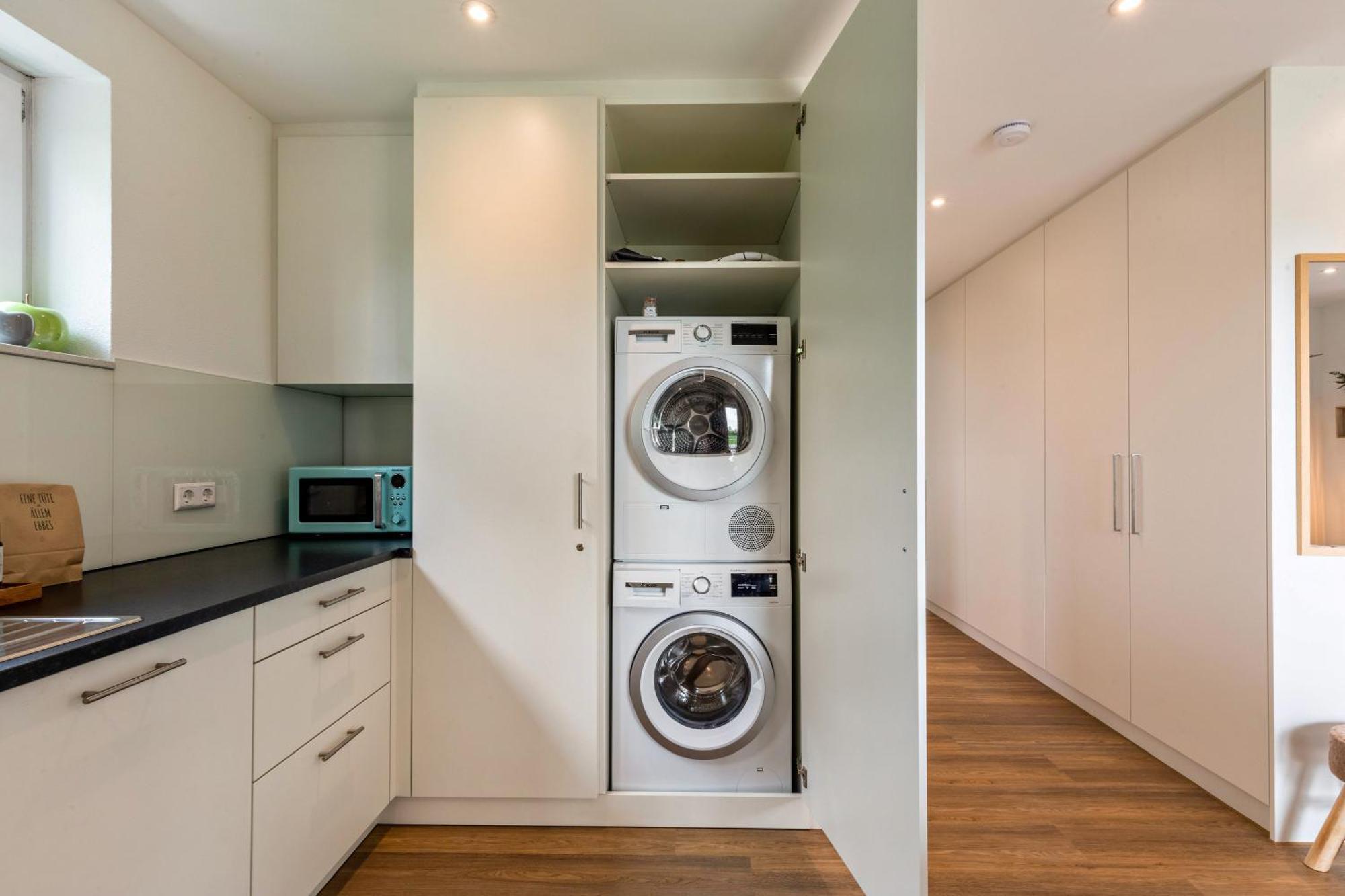 Studio 3 Parkside Apartments Guenzburg Luaran gambar