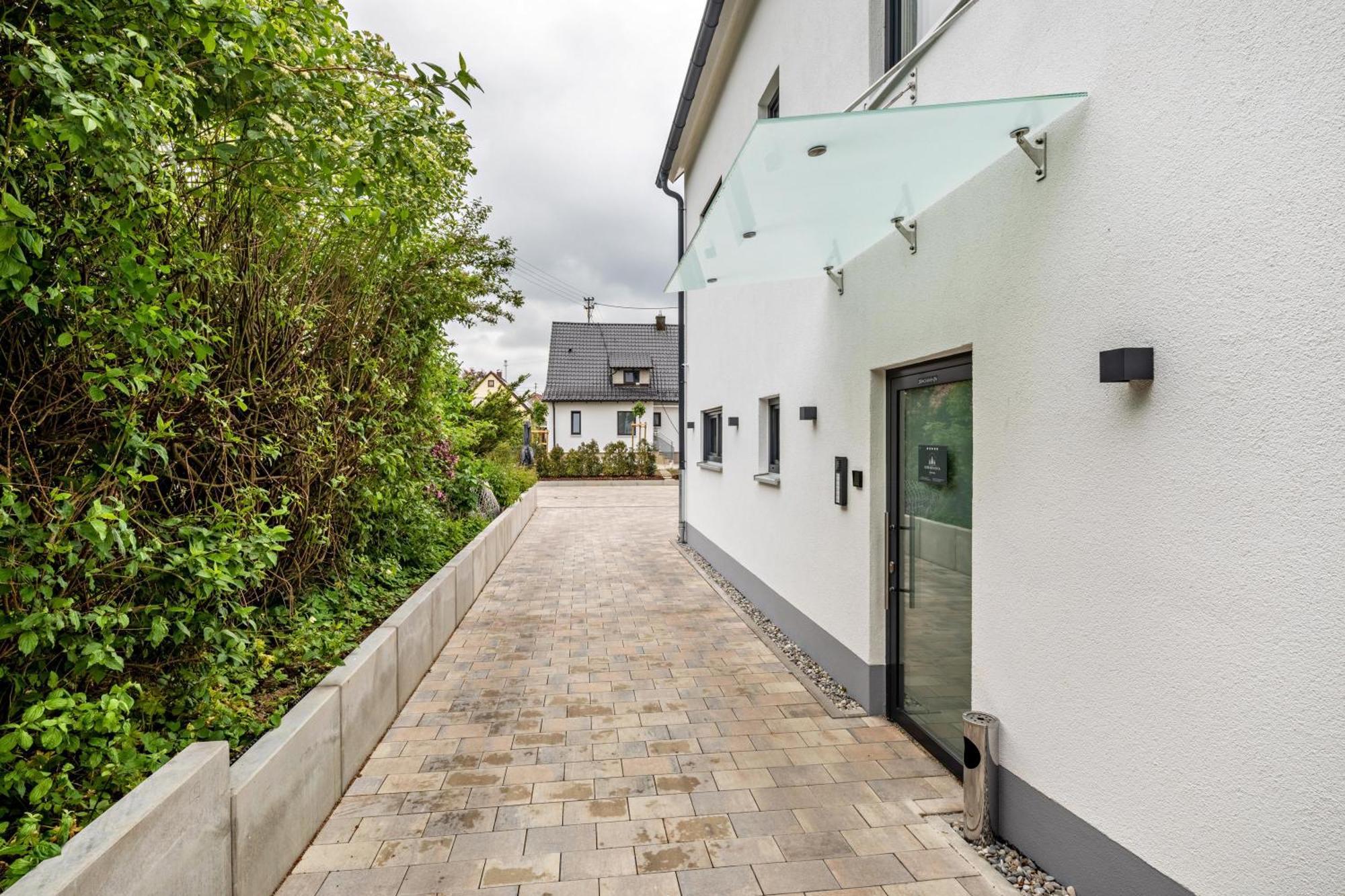 Studio 3 Parkside Apartments Guenzburg Luaran gambar
